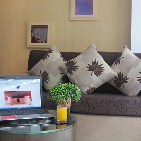 Paradiso Boutique Suites Бангкок Экстерьер фото