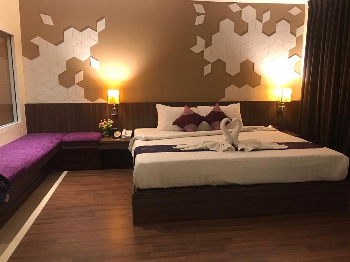 Paradiso Boutique Suites Бангкок Экстерьер фото